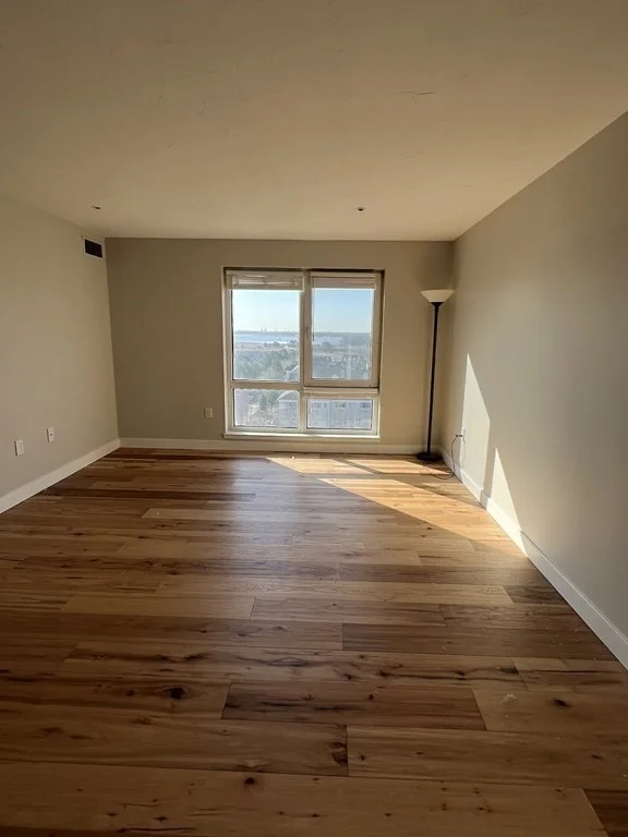 2 bed, 1 bath apartment for rent at 2001 Marina Dr Unit 708, Quincy — photo 10 of 16