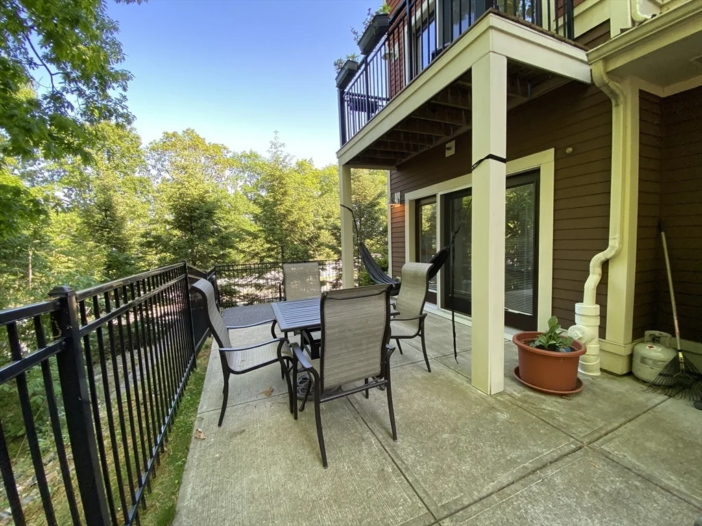 3 bed, 3 bath apartment for rent at 2001 Symmes Circle, Arlington — photo 32 of 34