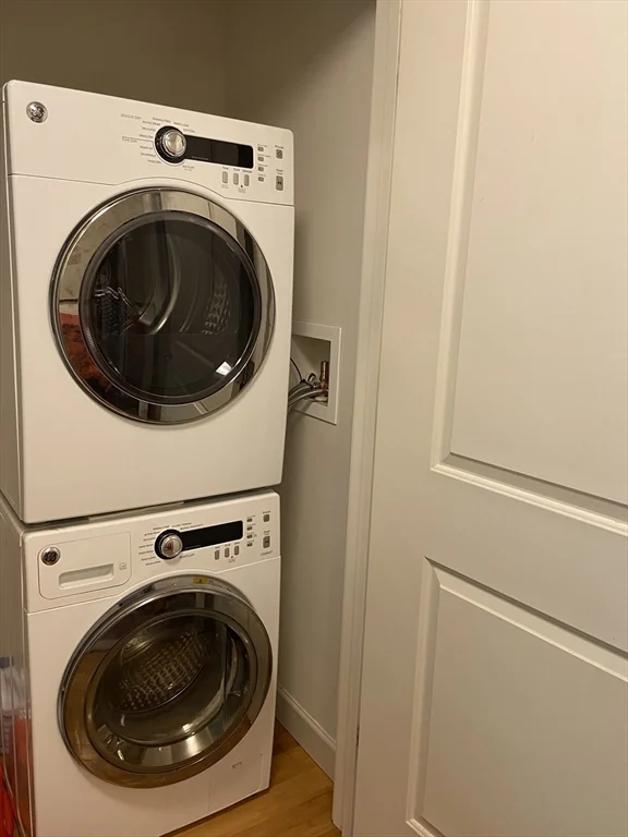 3 bed, 3 bath apartment for rent at 2001 Symmes Circle, Arlington — photo 31 of 34