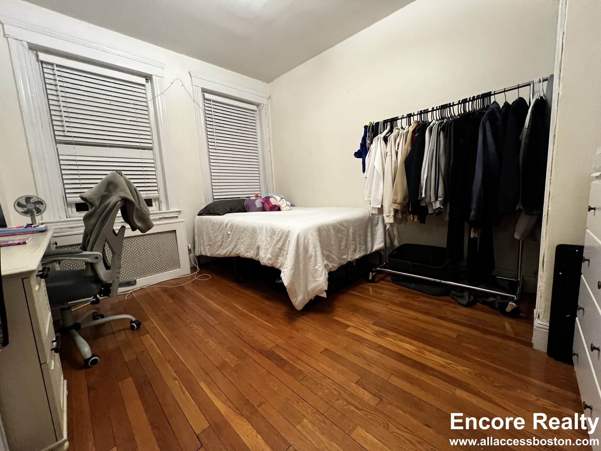 1 bed, 1 bath apartment for rent at 2003 Commonwealth Ave Unit 24, Brighton — photo 8 of 10