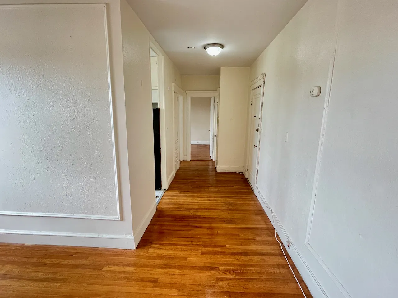1 bed, 1 bath apartment for rent at 2003 Commonwealth Ave Unit 27, Brighton — photo 3 of 13