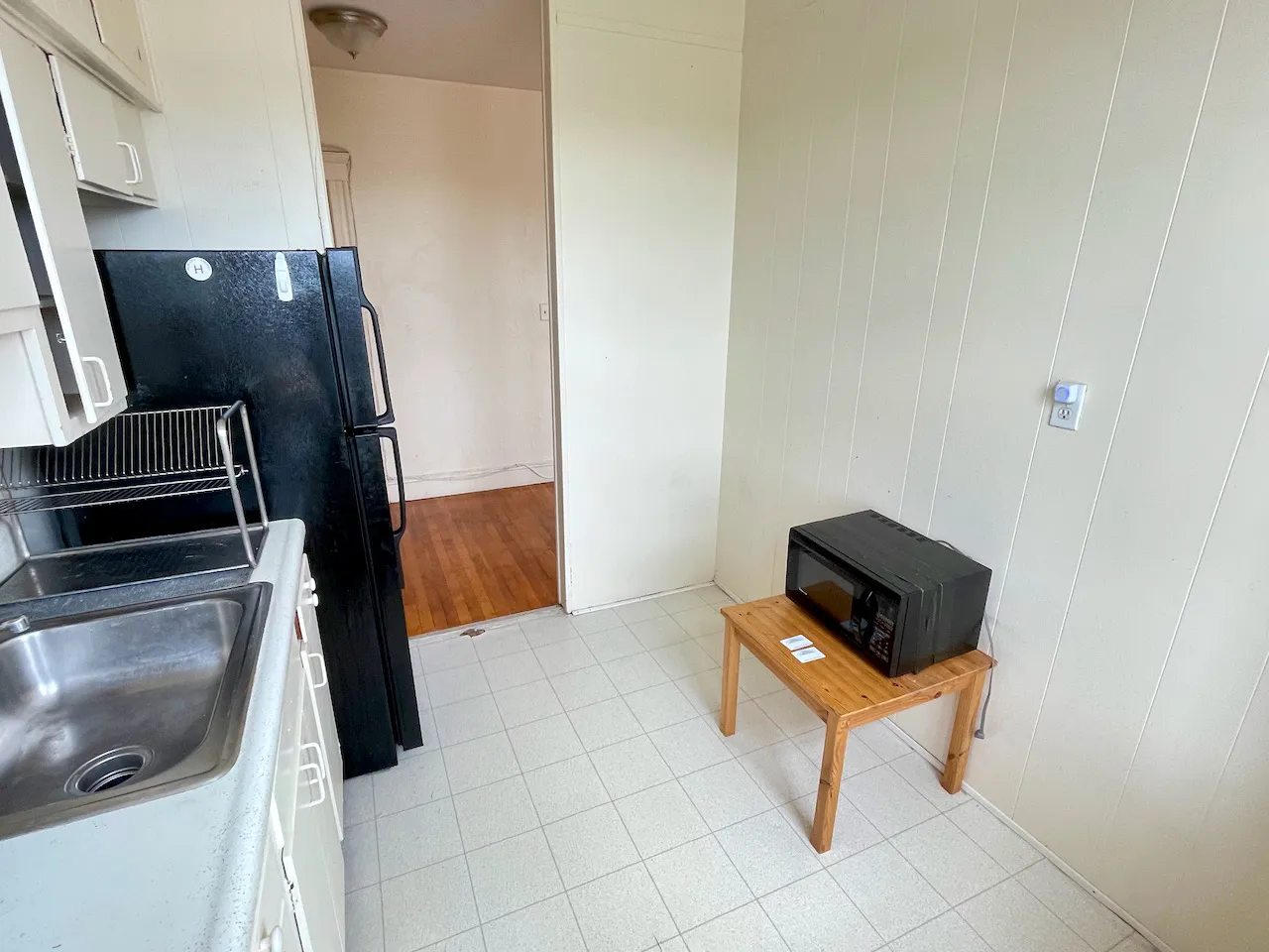 1 bed, 1 bath apartment for rent at 2003 Commonwealth Ave Unit 27, Brighton — photo 5 of 13