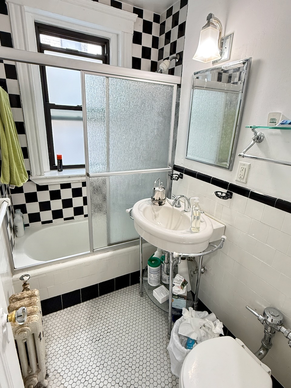 1 bed, 1 bath apartment for rent at 2003 Commonwealth Ave Unit 29, Brighton — photo 11 of 14