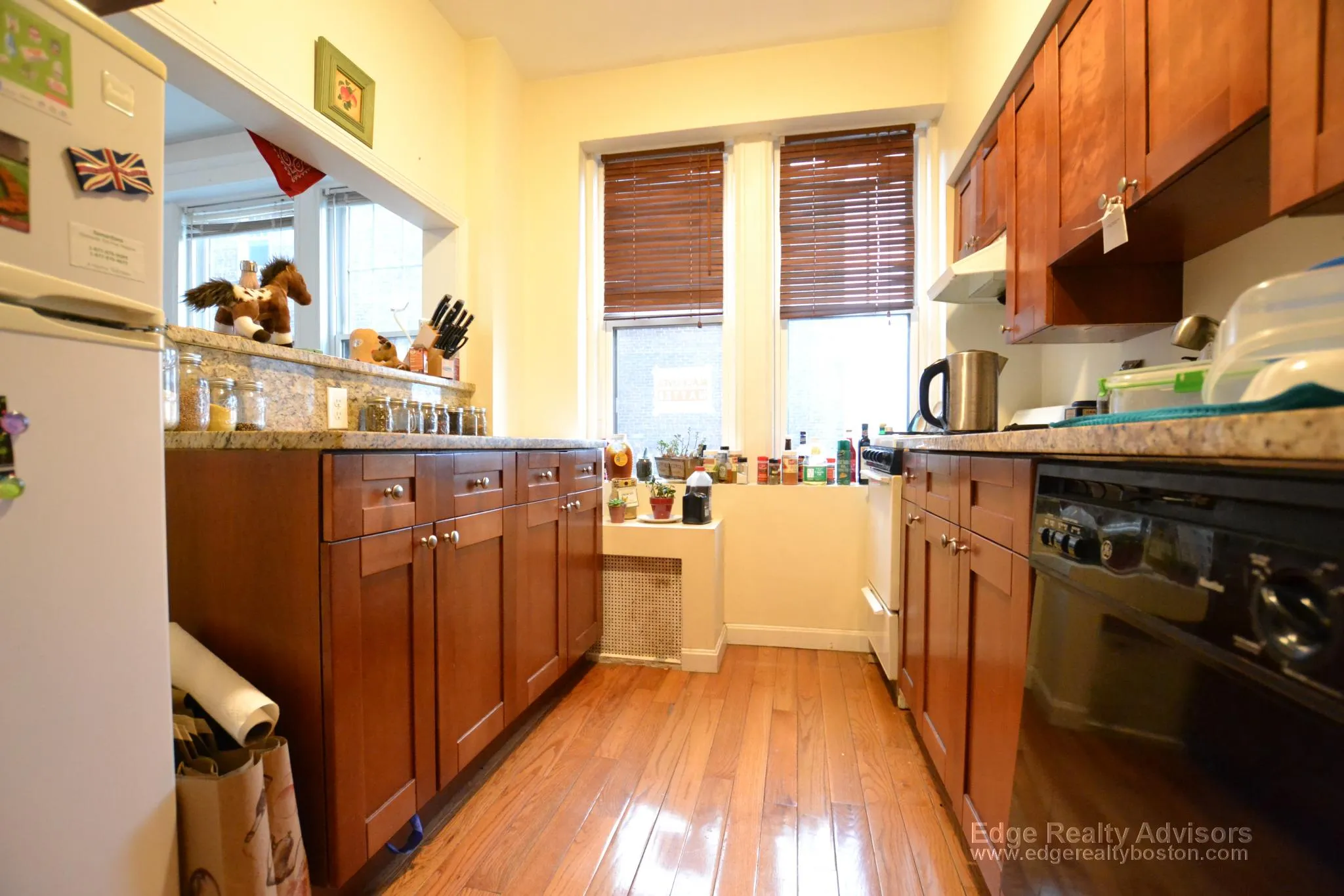1 bed, 1 bath apartment for rent at 2003 Commonwealth Ave Unit 9, Brighton — photo 2 of 7