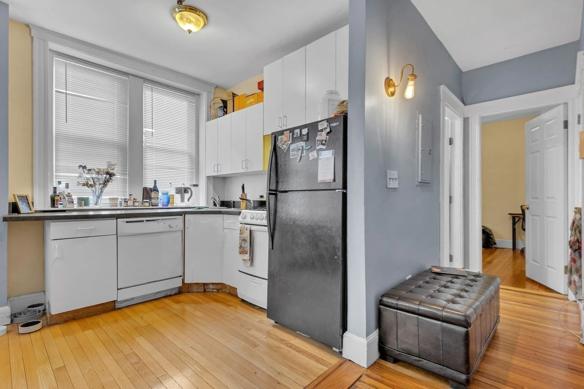 1 bed, 1 bath apartment for rent at 2003 Commonwealth Unit 3, Brighton — photo 5 of 8