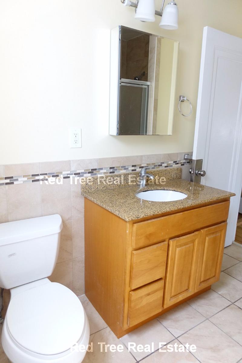 3 bed, 2 bath apartment for rent at 2009 Commonwealth Ave Unit 2, Brighton — photo 13 of 21