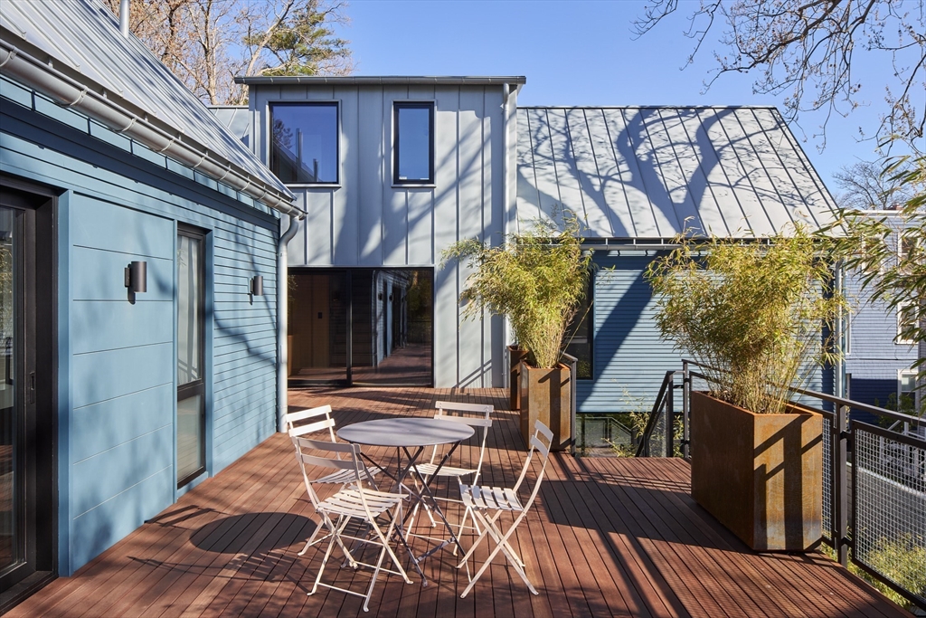 5 bed, 4+ bath apartment for rent at 201.5 Lakeview Ave, West Cambridge — photo 32 of 33