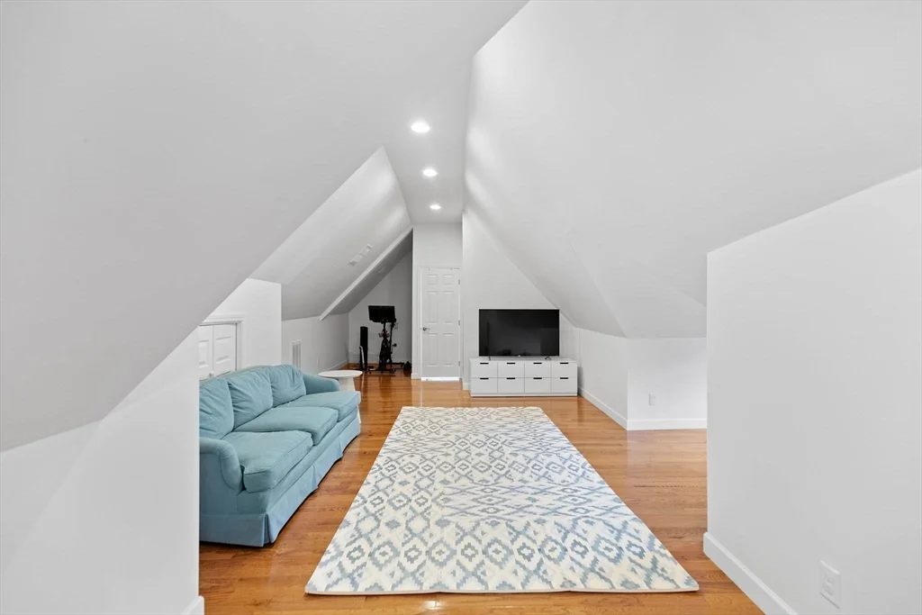 5 bed, 3 bath apartment for rent at 201 Adams St, Endicott — photo 23 of 31