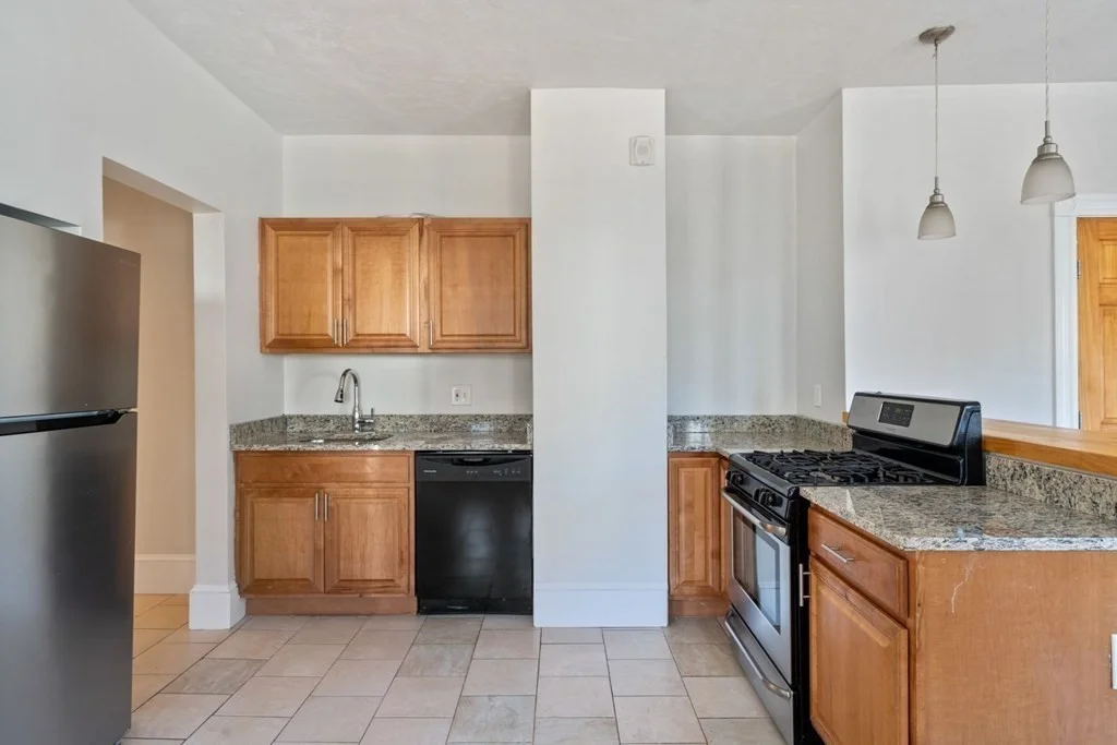 2 bed, 1 bath apartment for rent at 201 Florence St Unit 1, Boston — photo 11 of 32