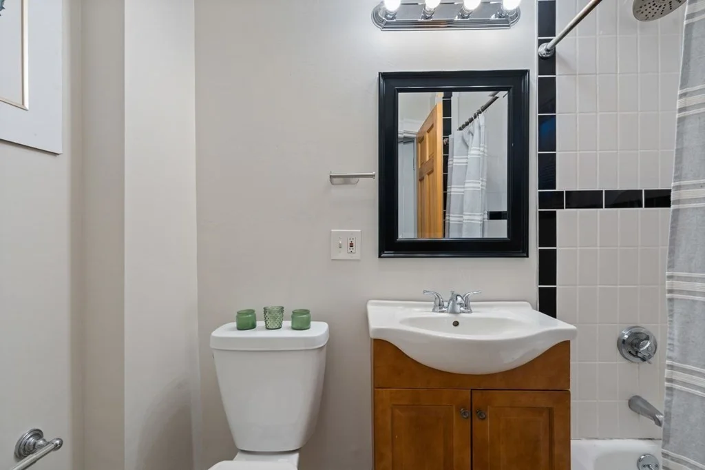 2 bed, 1 bath apartment for rent at 201 Florence St Unit 1, Boston — photo 20 of 32