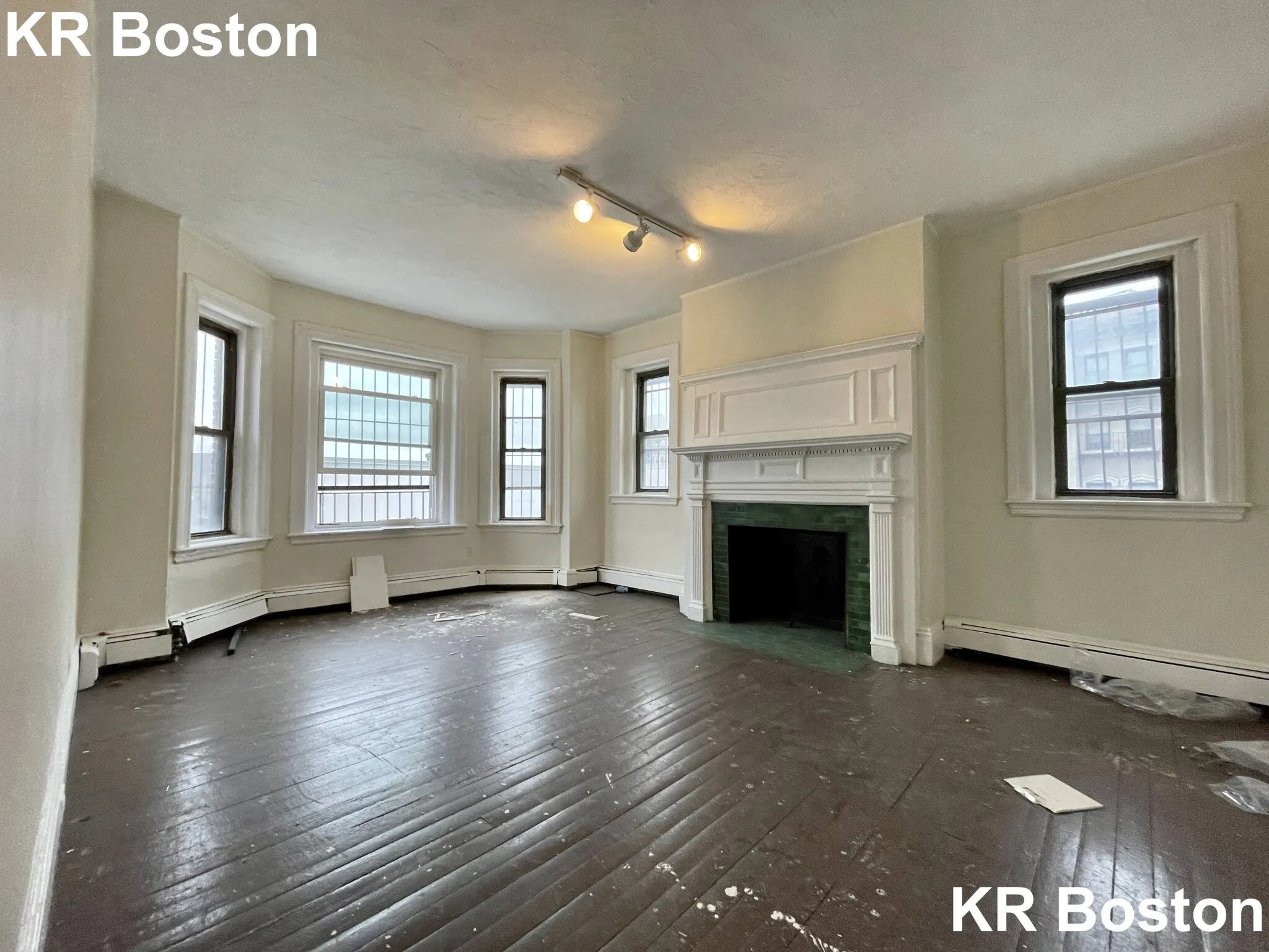 4 bed, 2 bath apartment for rent at 201 Harvard Ave Unit 1, Allston — photo 15 of 18