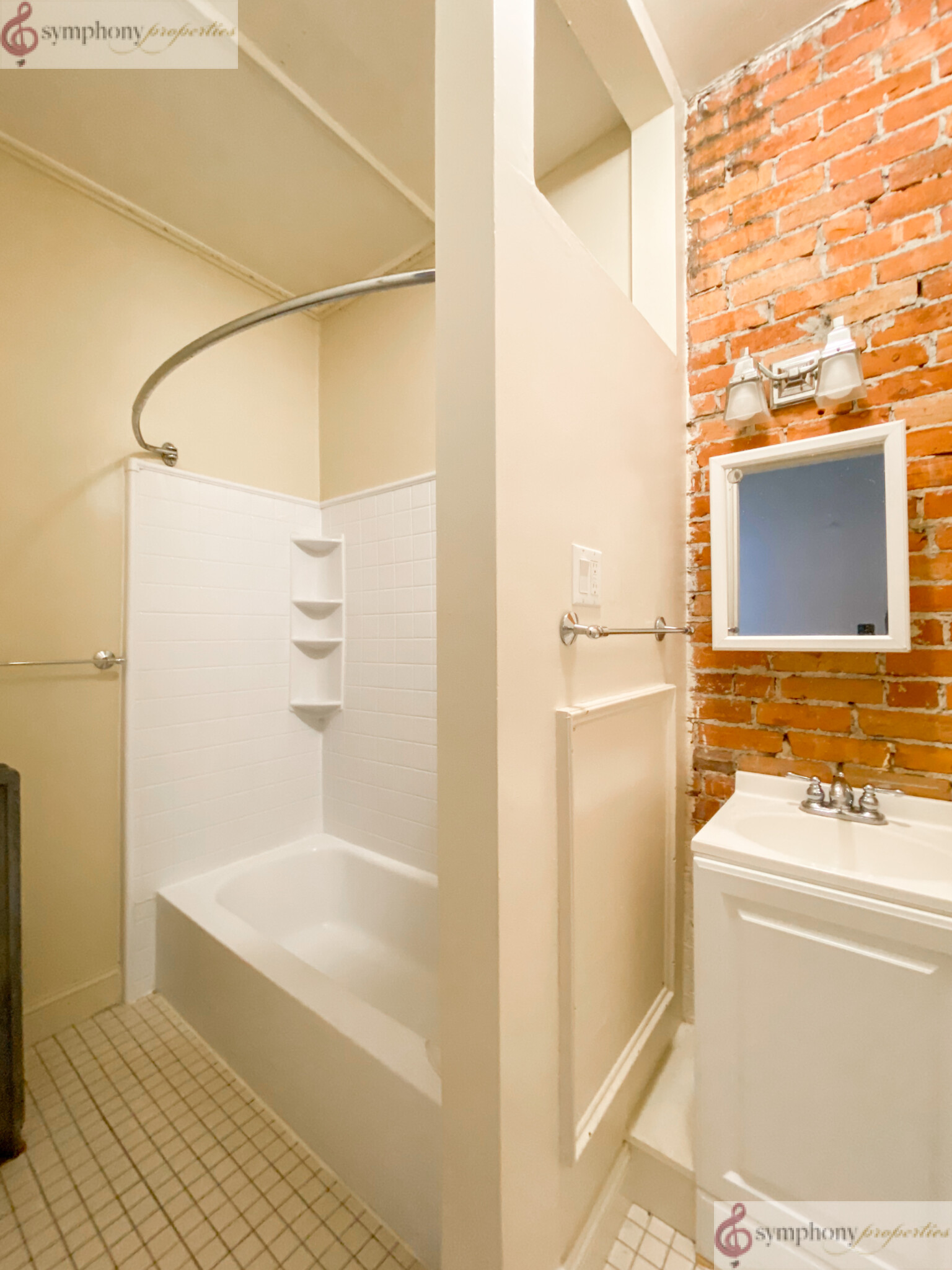 3 bed, 1.5 bath apartment for rent at 201 High St Unit 1, Brookline — photo 10 of 18