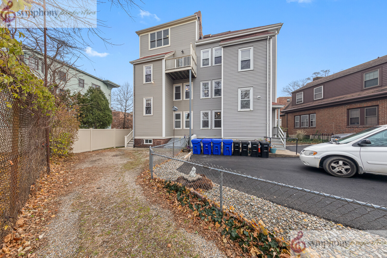 3 bed, 1.5 bath apartment for rent at 201 High St Unit 1, Brookline — photo 17 of 18