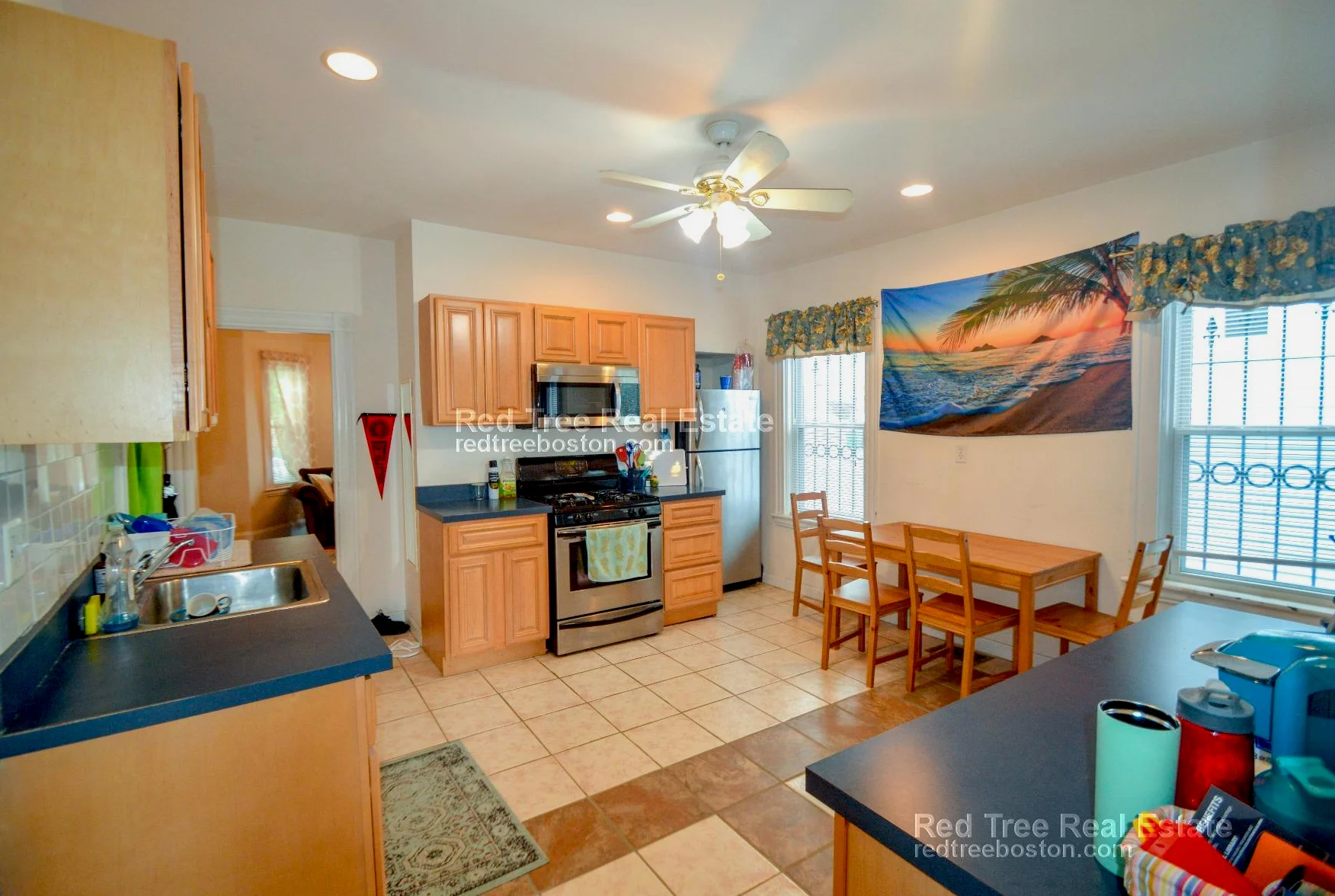 3 bed, 1 bath apartment for rent at 201 Hillside St Unit 1, Mission Hill — photo 2 of 10