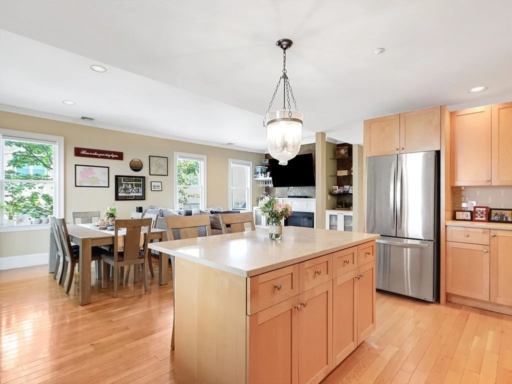 2 bed, 1 bath apartment for rent at 201 K St Unit 4, South Boston — photo 4 of 24