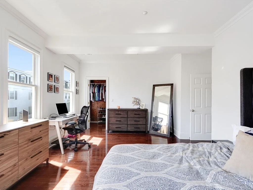 2 bed, 1 bath apartment for rent at 201 K St Unit 4, South Boston — photo 14 of 24