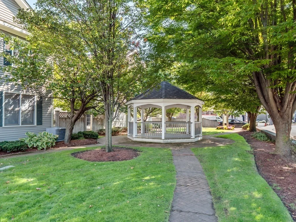 3 bed, 2 bath apartment for rent at 201 Main St Unit 2, Woburn — photo 29 of 31