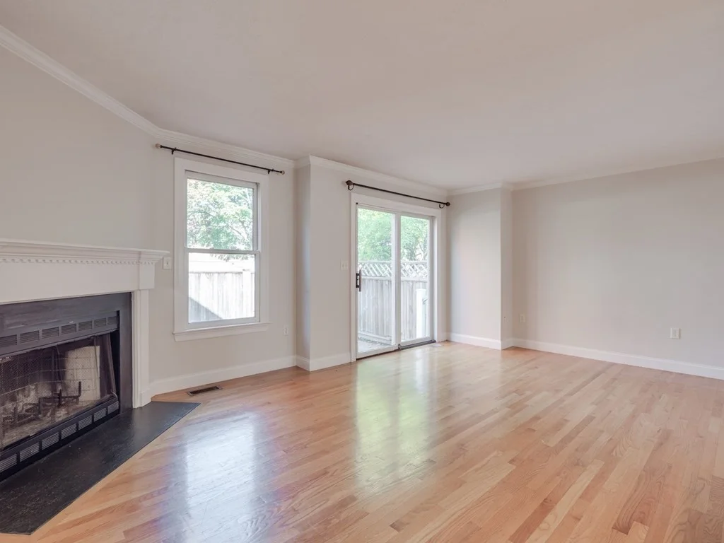 3 bed, 2 bath apartment for rent at 201 Main St Unit 2, Woburn — photo 13 of 31