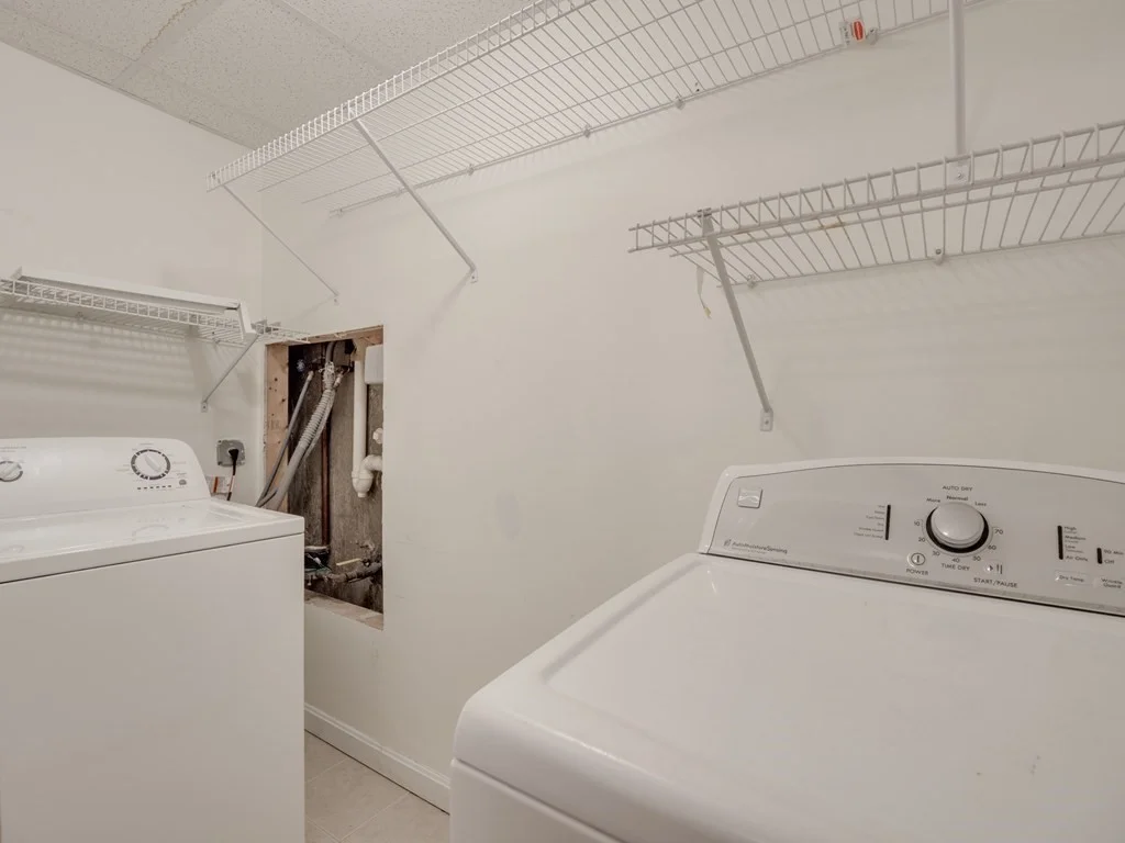 3 bed, 2 bath apartment for rent at 201 Main St Unit 2, Woburn — photo 23 of 31
