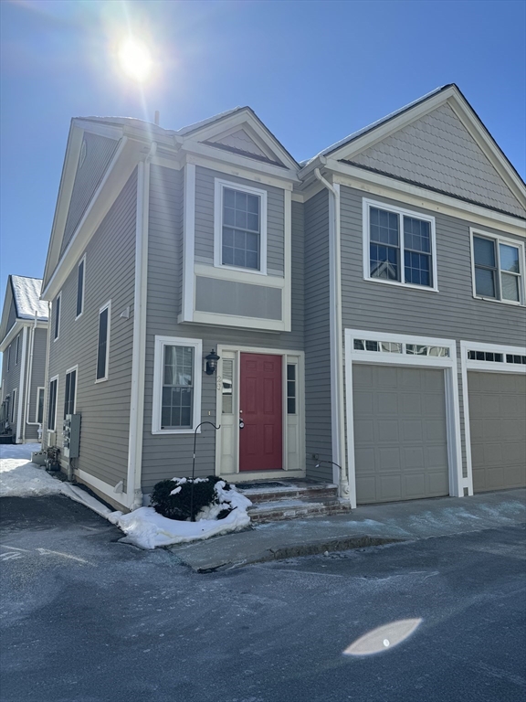 3 bed, 2 bath apartment for rent at 201 Main St Unit 20, Woburn