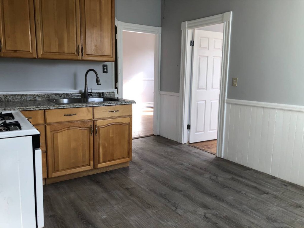 2 bed, 1 bath apartment for rent at 201 N Unit 2, Boston — photo 7 of 16