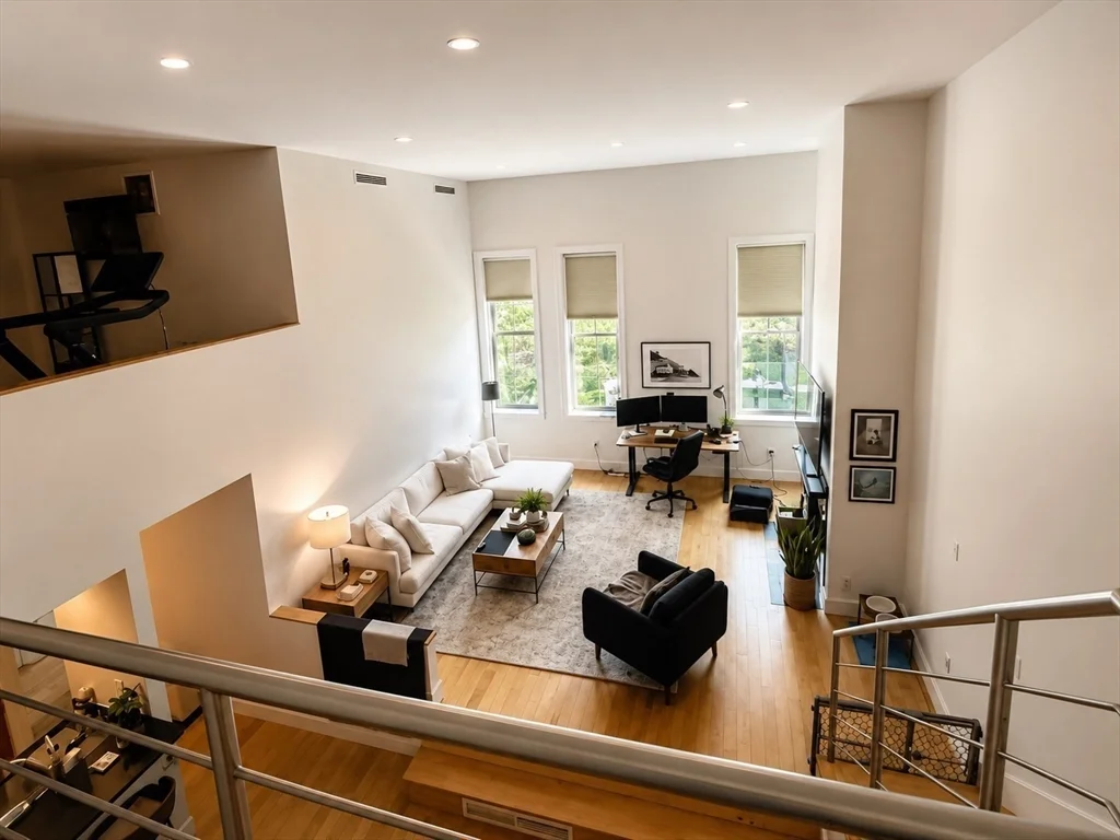 1 bed, 2 bath apartment for rent at 201 Newbury St Unit 203, Back Bay — photo 3 of 20