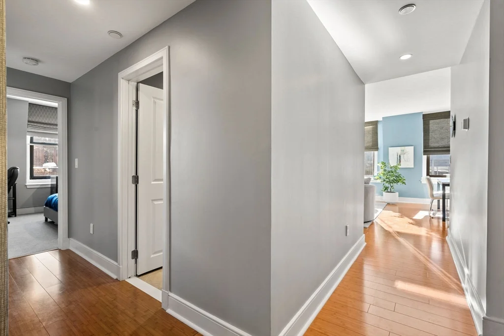 2 bed, 2 bath apartment for rent at 201 Newbury St Unit 405, Back Bay — photo 12 of 16