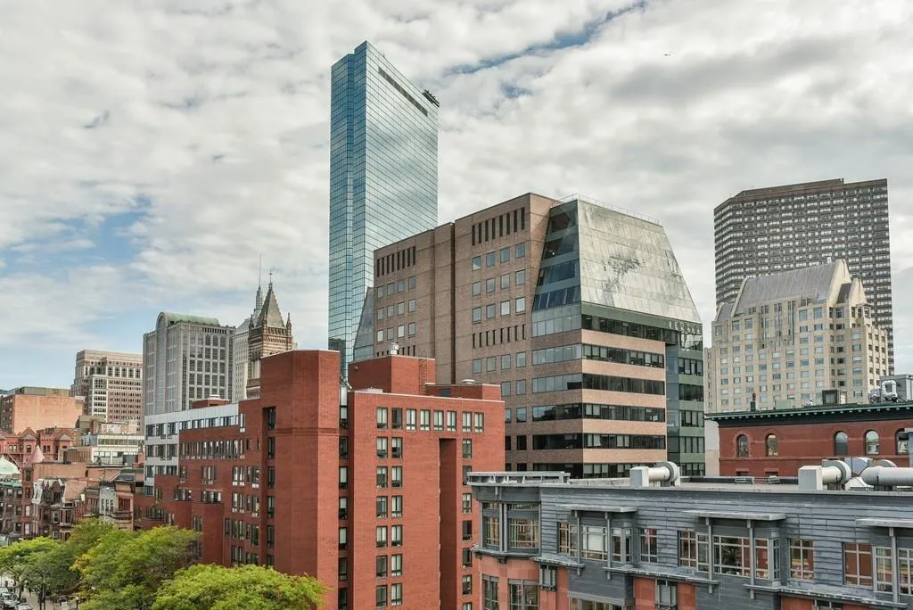 2 bed, 2.5 bath apartment for rent at 201 Newbury St Unit 52, Back Bay — photo 12 of 13