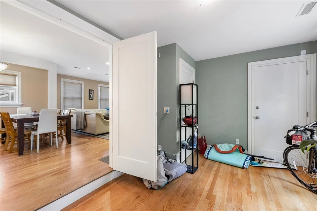 3 bed, 1 bath apartment for rent at 201 Norfolk St Unit 1, The Port — photo 12 of 30