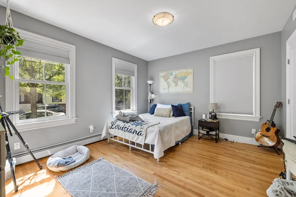 3 bed, 1 bath apartment for rent at 201 Norfolk St Unit 1, The Port — photo 17 of 30