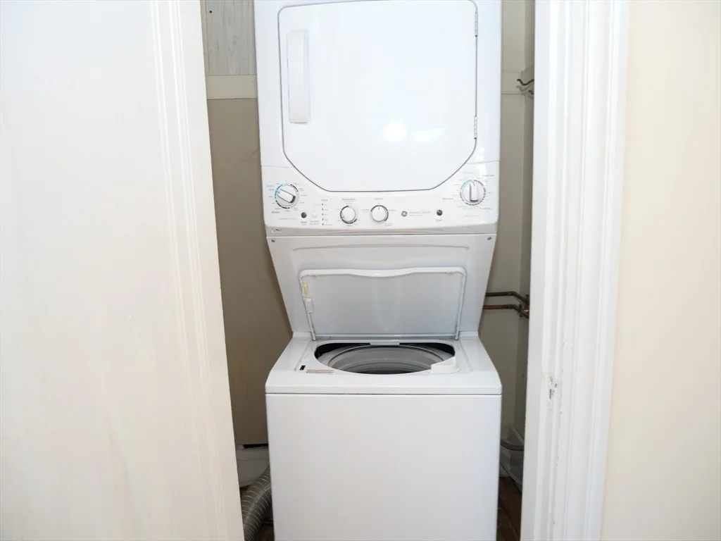 4 bed, 2 bath apartment for rent at 201 Saint Paul St Unit 22T, Brookline — photo 15 of 15