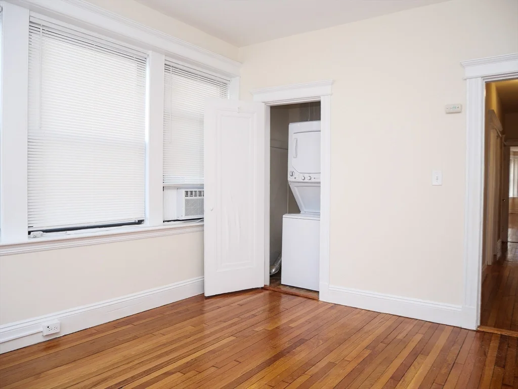 4 bed, 2 bath apartment for rent at 201 Saint Paul St Unit 22T, Brookline — photo 14 of 15