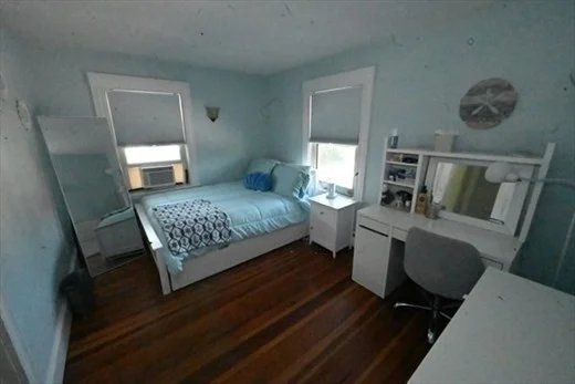 4 bed, 2 bath apartment for rent at 201 Samoset Ave, Hull — photo 14 of 23