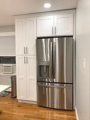 4 bed, 2 bath apartment for rent at 201 Samoset Ave, Hull — photo 7 of 23