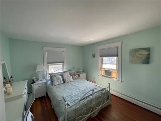 4 bed, 2 bath apartment for rent at 201 Samoset Ave, Hull — photo 15 of 23