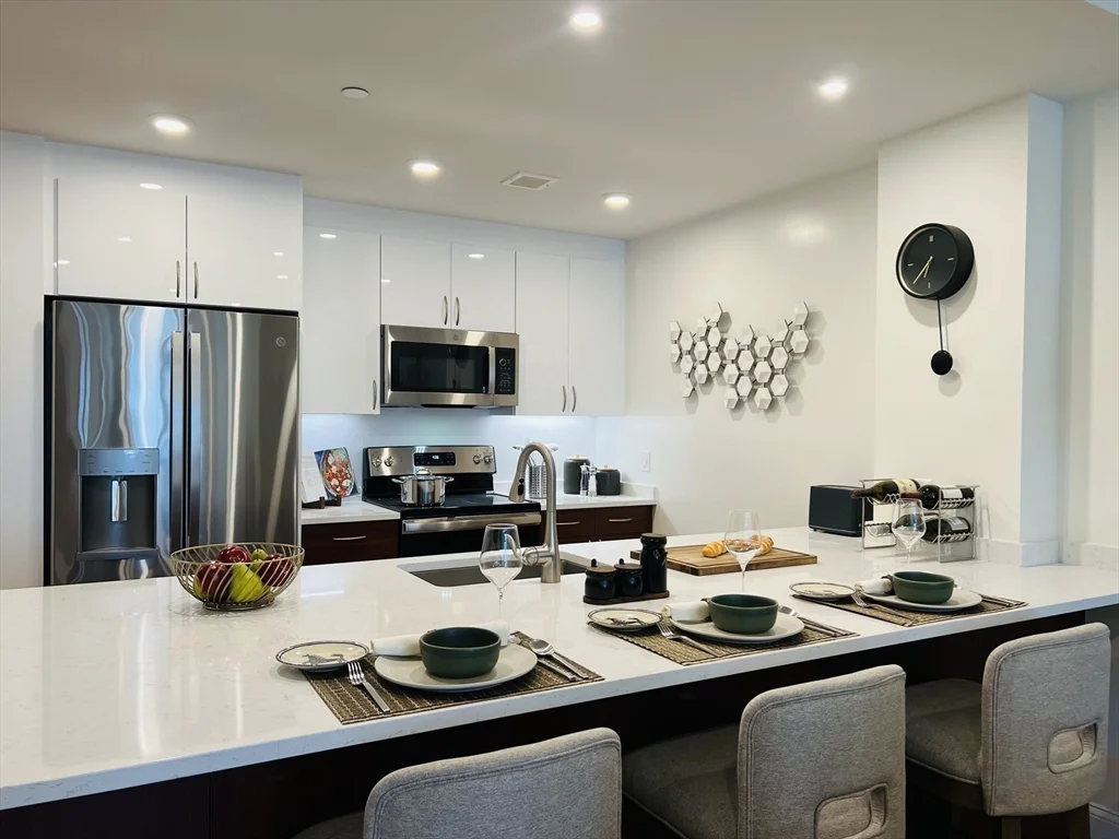 2 bed, 2 bath apartment for rent at 201 Sherman Rd Unit 317, Chestnut Hill — photo 9 of 26