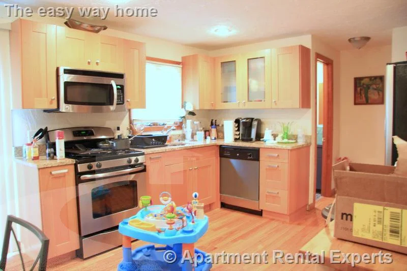 3 bed, 1 bath apartment for rent at 201 Sherman St Unit B, North Cambridge — photo 6 of 26