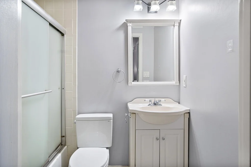 2 bed, 1 bath apartment for rent at 201 Thorndike St Unit 205, Lowell — photo 12 of 13