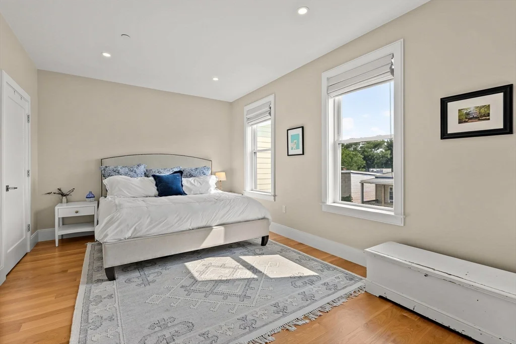 3 bed, 2 bath apartment for rent at 201 W 8th St Unit 3A, South Boston — photo 18 of 32