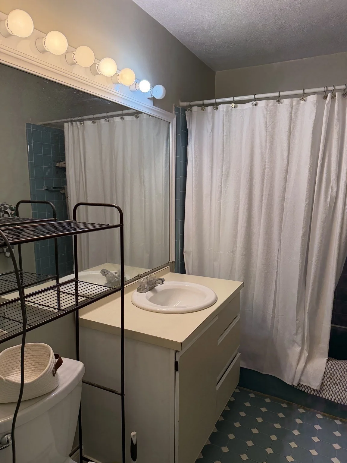 1 bed, 1 bath apartment for rent at 201 West Newton Unit 2, South End — photo 12 of 12