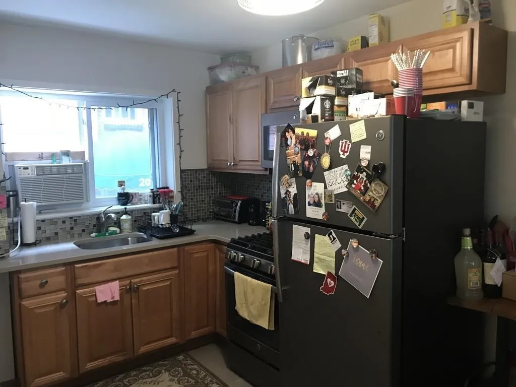2 bed, 1 bath apartment for rent at 2012 Commonwealth Ave Unit 1E, Brighton — photo 12 of 14