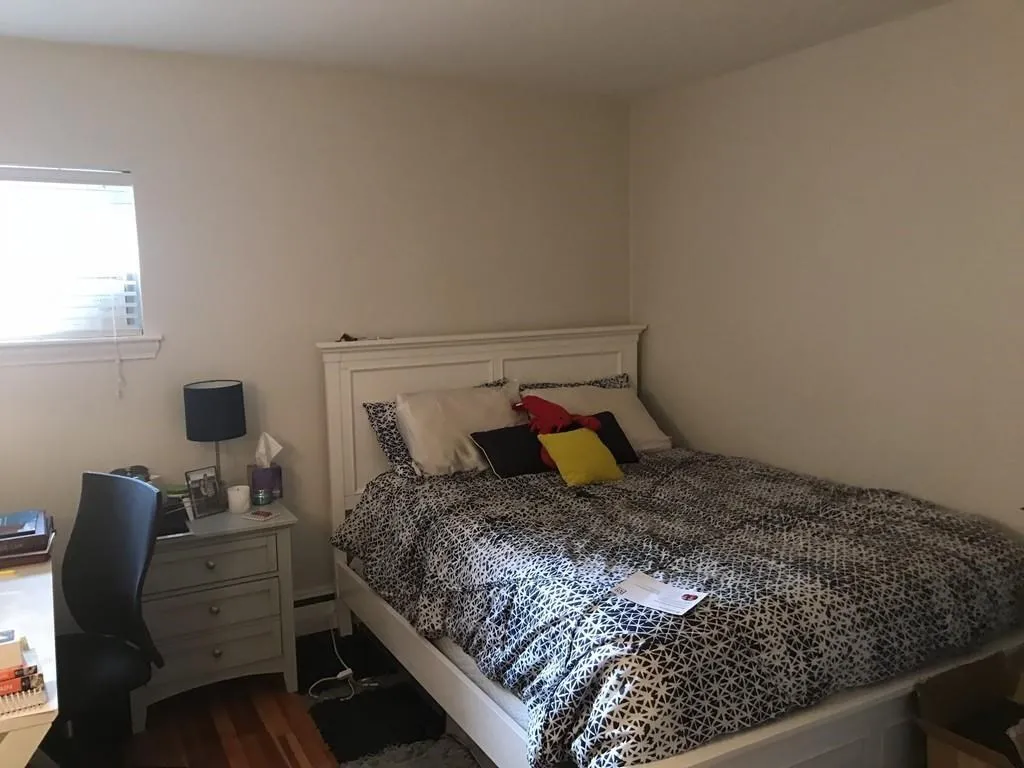 2 bed, 1 bath apartment for rent at 2012 Commonwealth Ave Unit 1E, Brighton — photo 8 of 14
