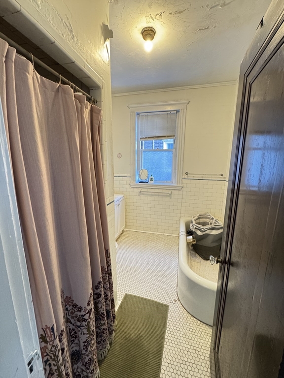 1 bed, 1 bath apartment for rent at 2013 Commonwealth Ave Unit 1R, Brighton — photo 9 of 9
