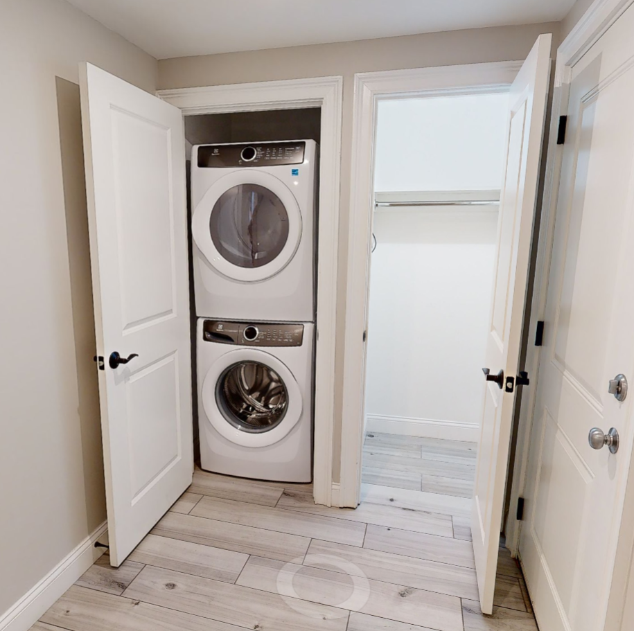 2 bed, 1 bath apartment for rent at 2017 Commonwealth Ave Unit 1, Brighton — photo 9 of 10