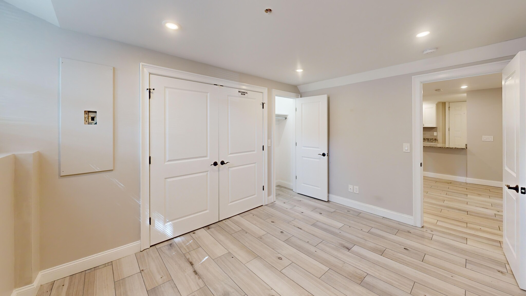 2 bed, 1 bath apartment for rent at 2017 Commonwealth Ave Unit 1, Brighton — photo 6 of 10