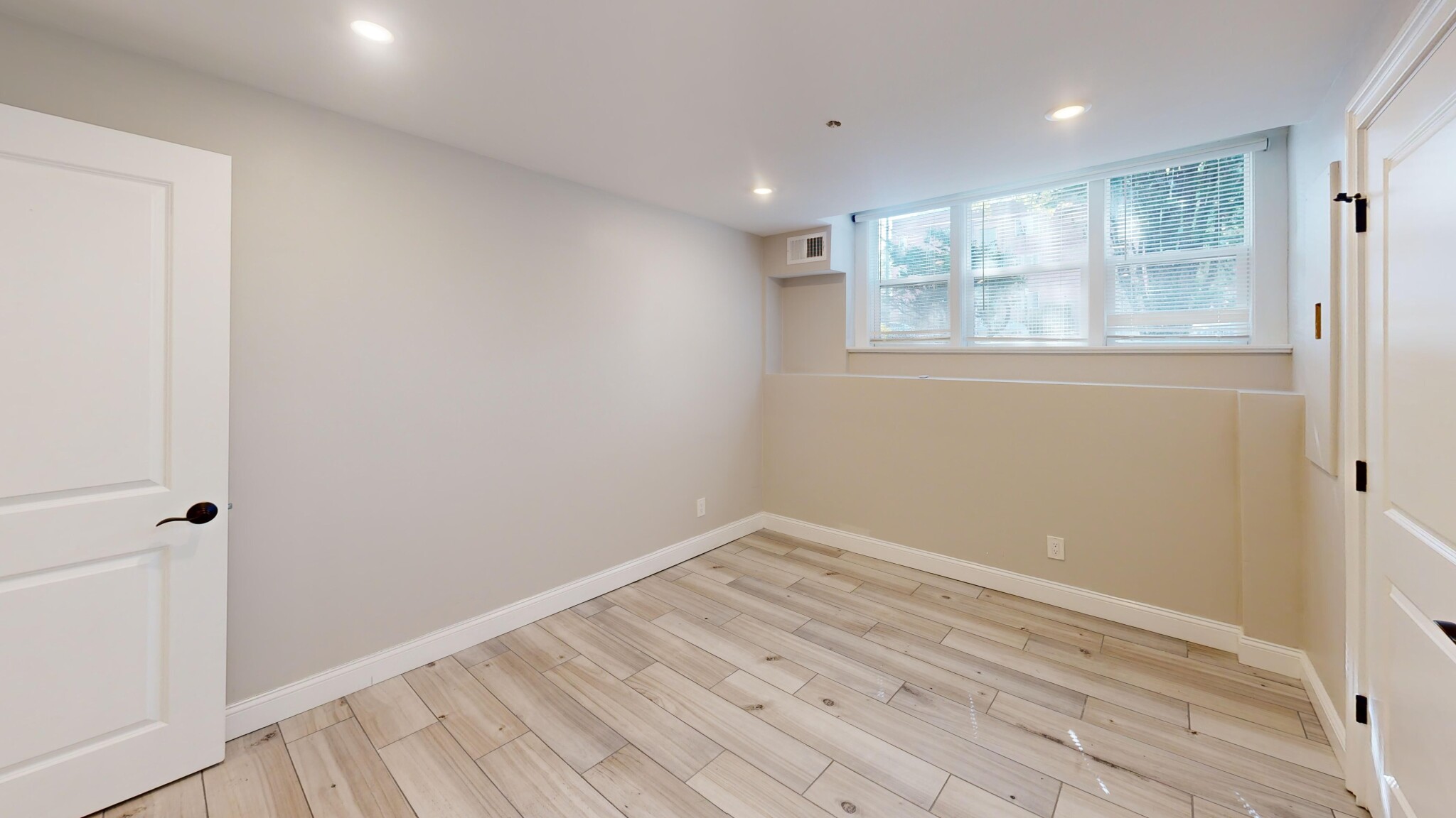 2 bed, 1 bath apartment for rent at 2017 Commonwealth Ave Unit 1, Brighton — photo 5 of 10