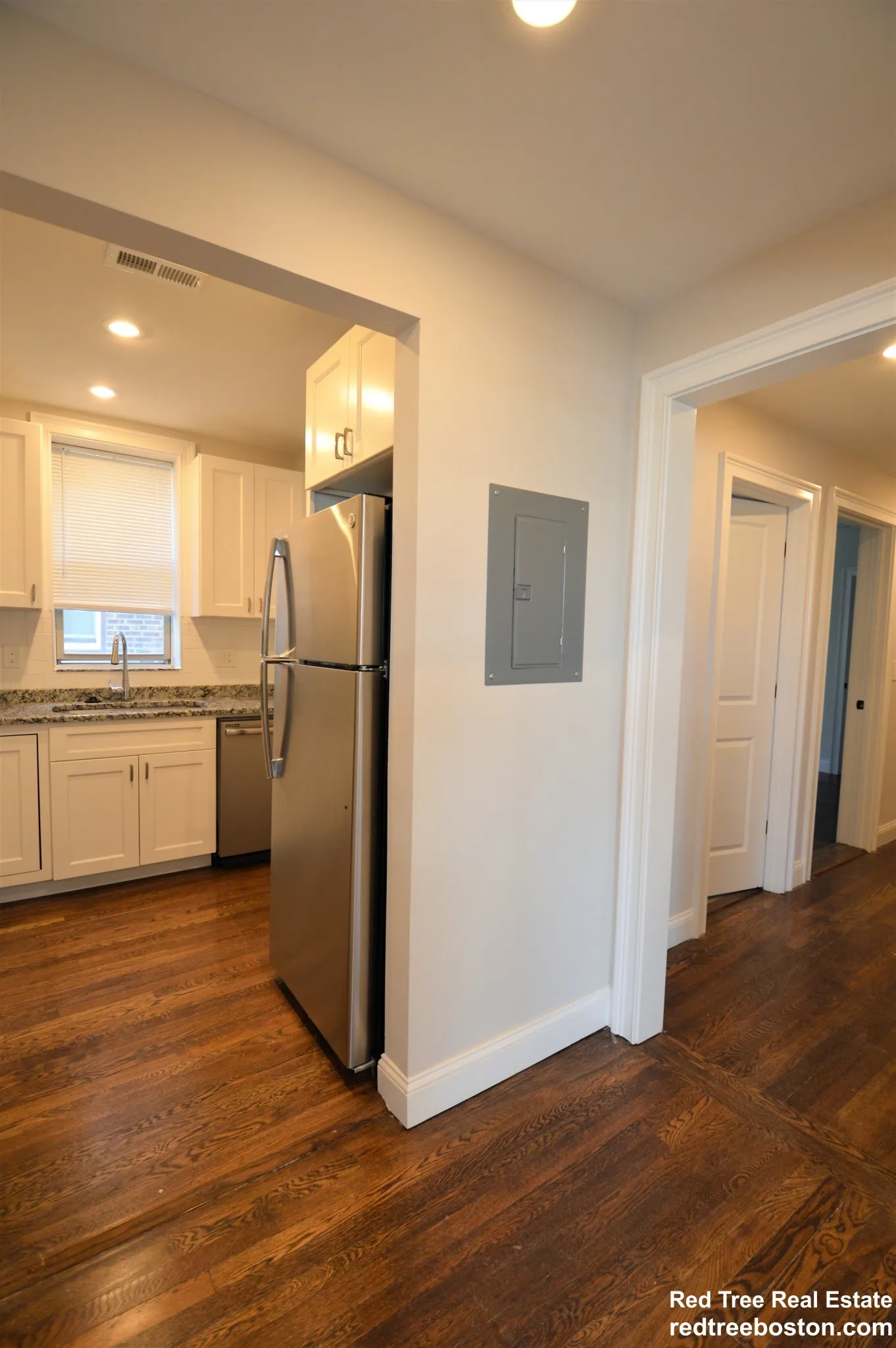 2 bed, 1 bath apartment for rent at 2017 Commonwealth Ave Unit 4, Brighton — photo 5 of 30