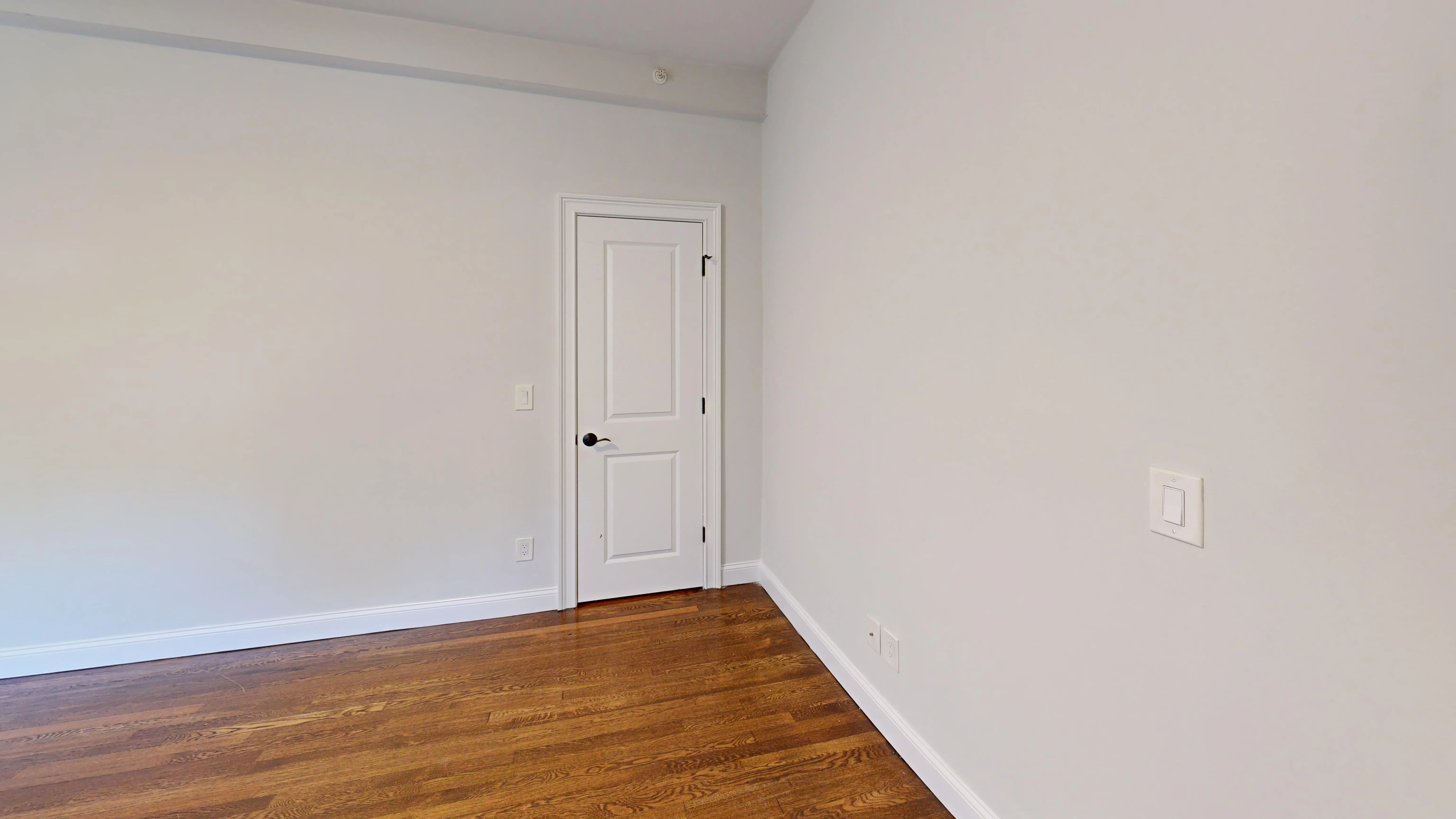 2 bed, 1 bath apartment for rent at 2017 Commonwealth Ave Unit 6, Brighton — photo 5 of 9