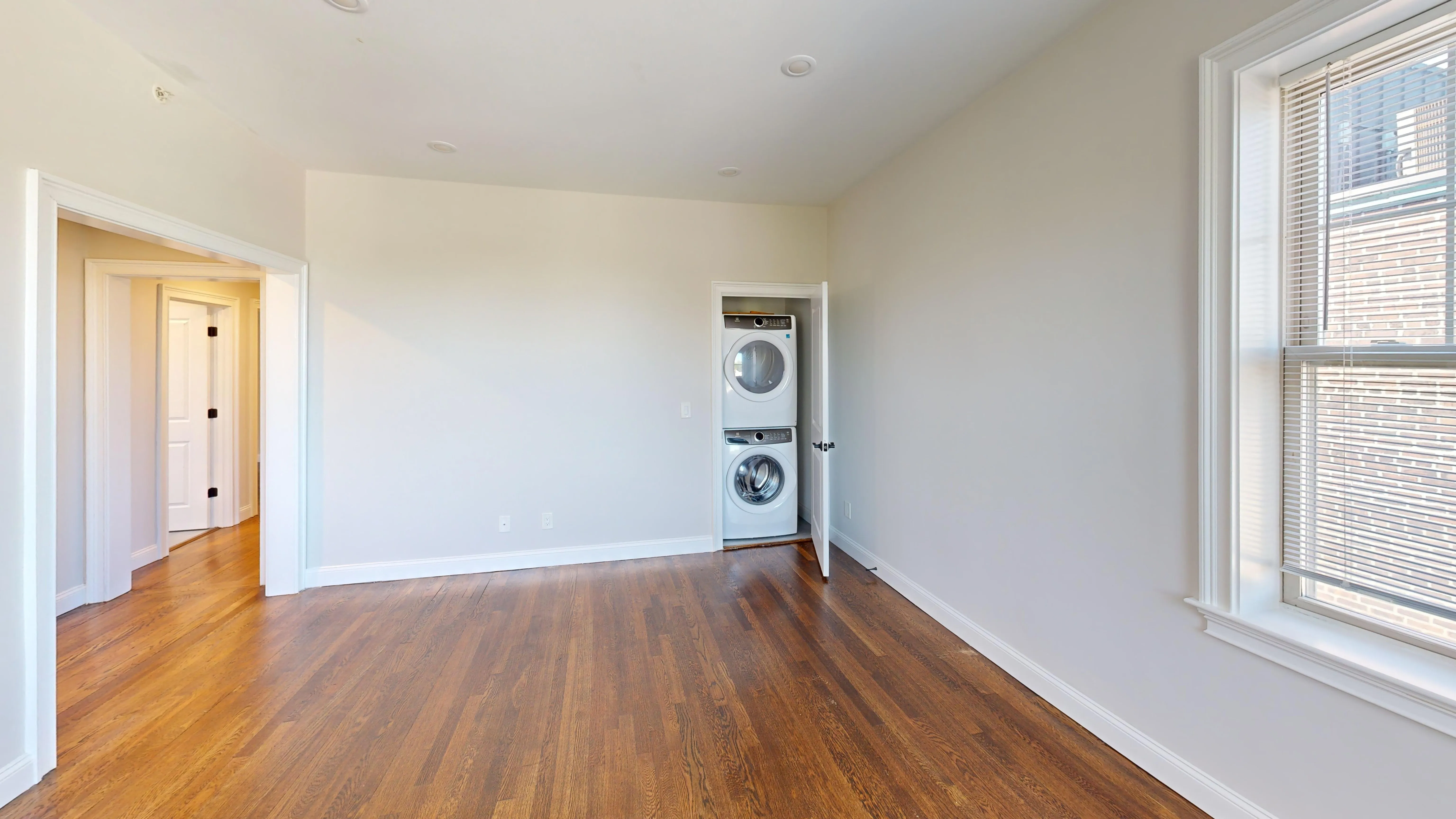 2 bed, 1 bath apartment for rent at 2017 Commonwealth Ave Unit 6, Brighton — photo 4 of 9