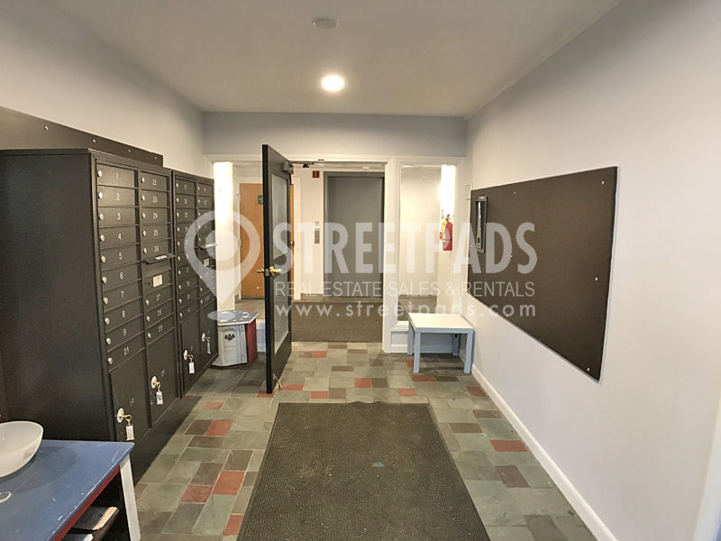 1 bed, 1 bath apartment for rent at 2018 Commonwealth Ave Unit 1, Brighton — photo 20 of 23